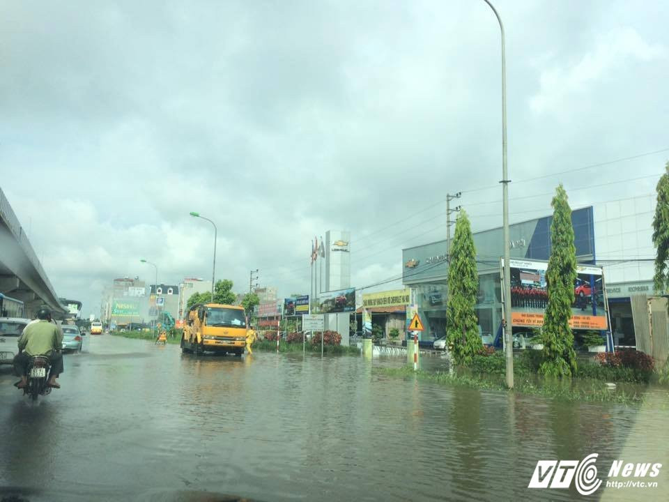 20030860_823973291114100_1185923414_n 3