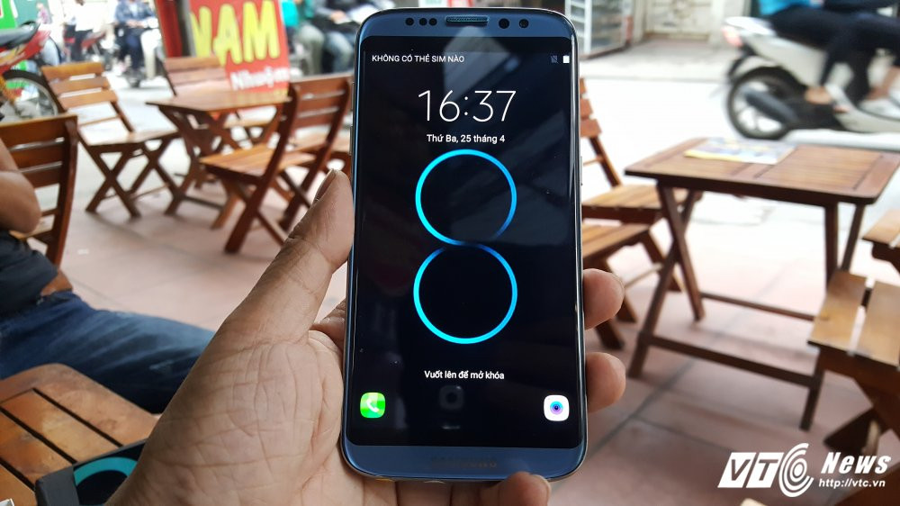 Hinh anh Vua moi ra mat, Samsung S8 da co hang nhai gia 3,8 trieu dong 11