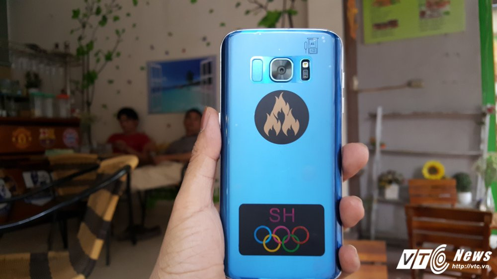 Hinh anh Vua moi ra mat, Samsung S8 da co hang nhai gia 3,8 trieu dong 5