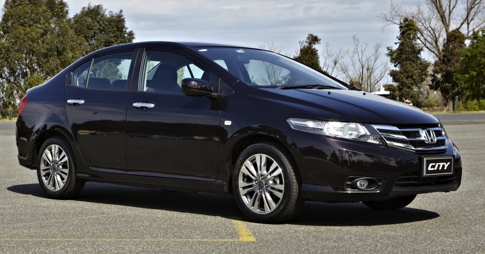 2012-honda-city-front 3
