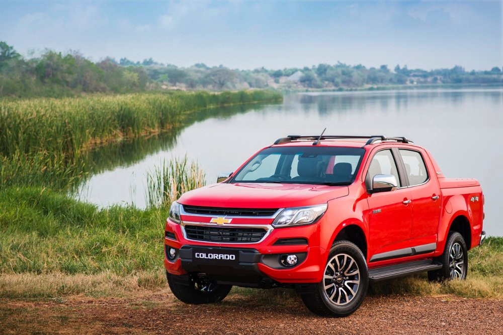 2017-chevrolet-colorado-exterior-global-model-001 6