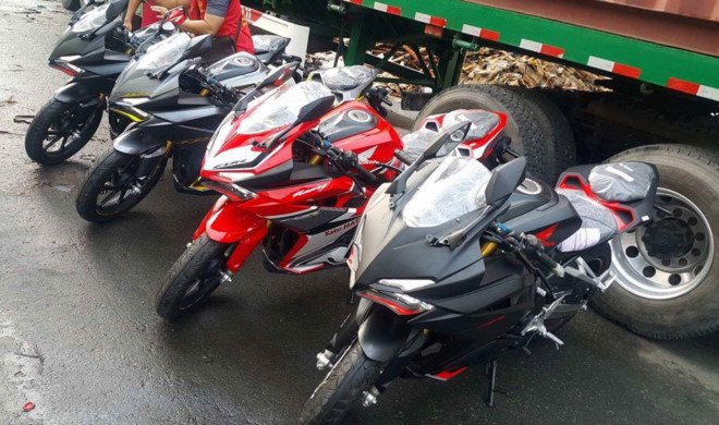 Honda CBR250RR 2017 ve Viet Nam voi gia hon 200 trieu dong hinh anh 1