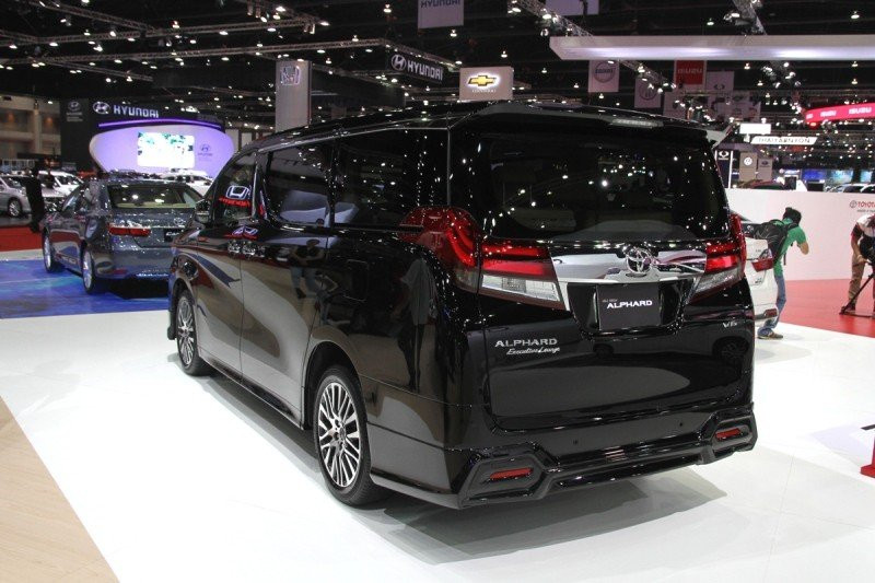 14380764751753248706