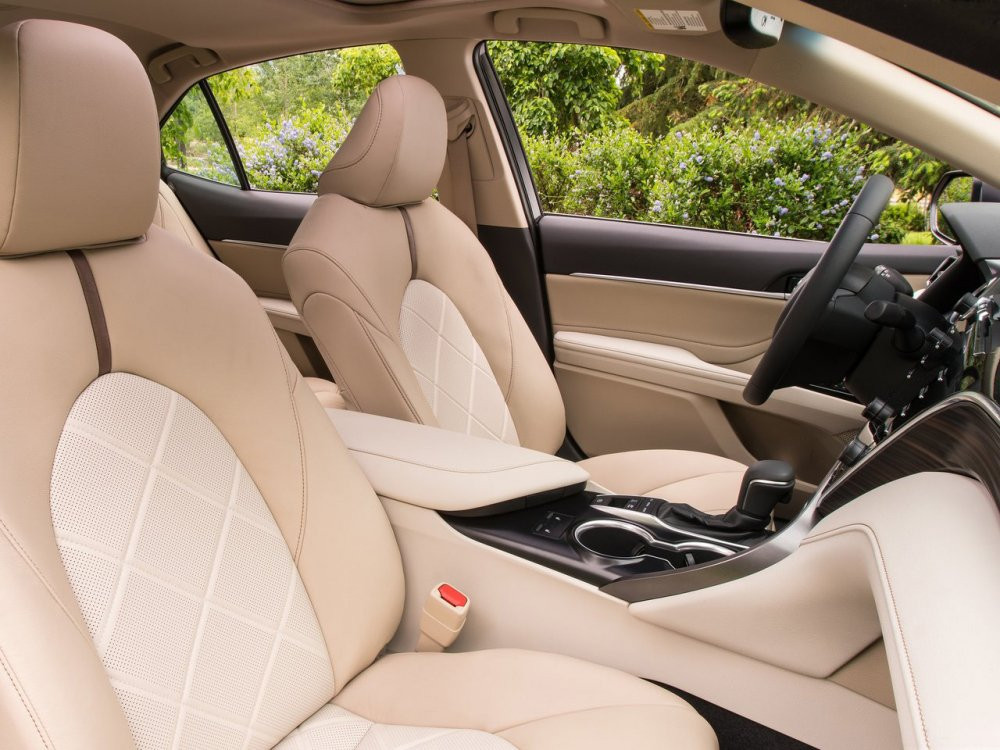 toyota-camry-20185 3