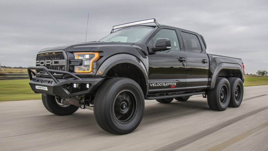 Hennessey VelociRaptor 6x6 - khung long 6 banh gia 349.000 USD hinh anh 1