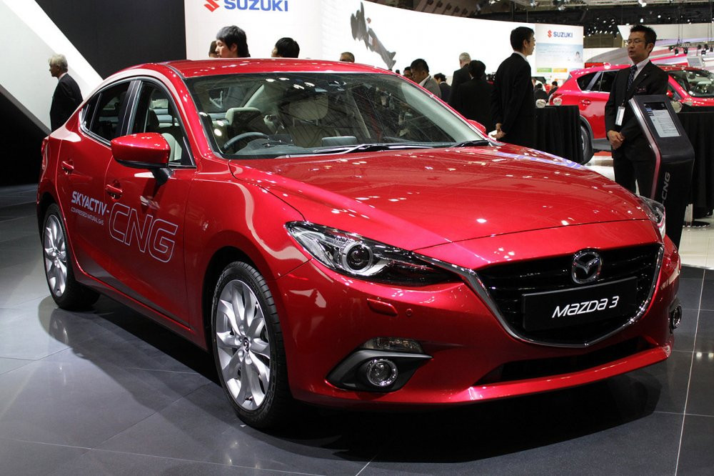 mazda3-skyactiv-cng-concept-01-1