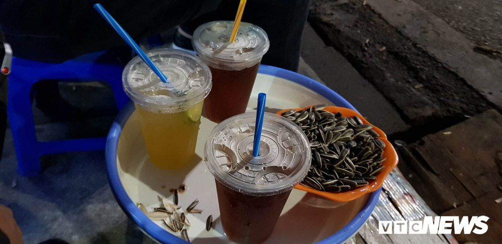 28126089_970278396470347_79075110_o