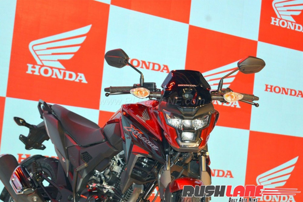 honda-x-blade-2 4