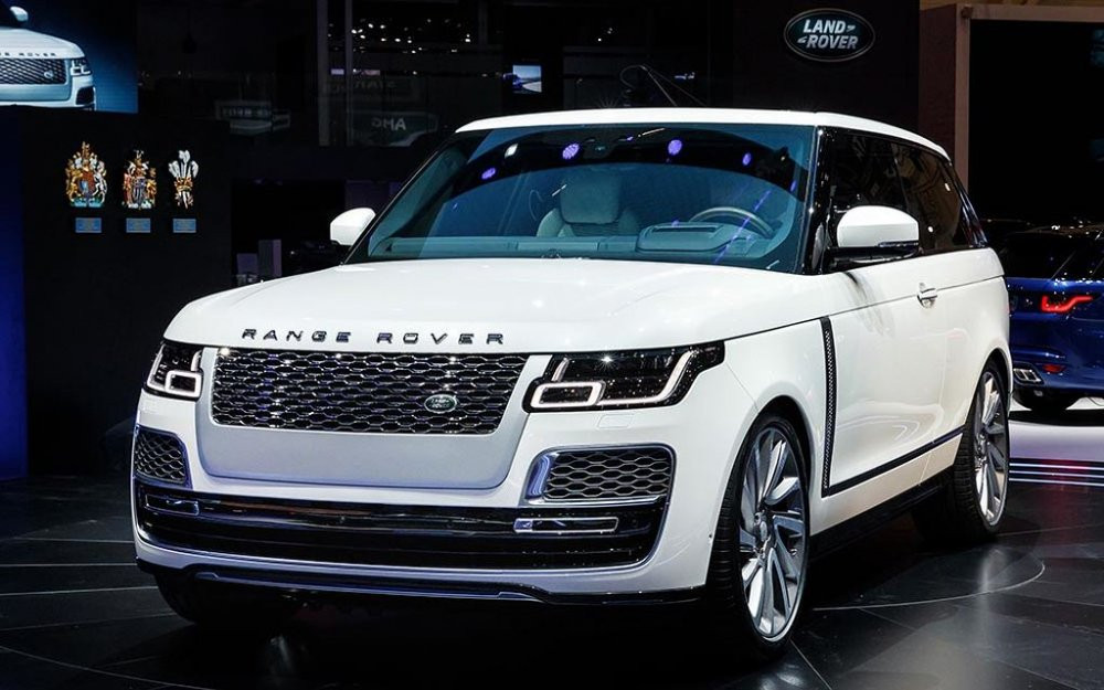 xedoisong_can_canh_live_range_rover_sv_coupe_2018_geneva_h11_nxwd 11