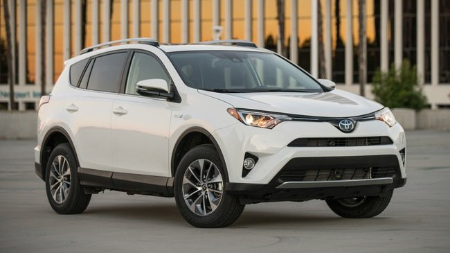 2016-toyota-rav4-hybrid-xle-front-three-quarter-01-1470282136092-crop1470282150325p 3