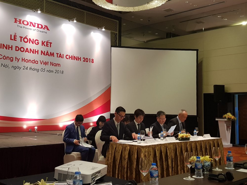 33435264_1029419320556254_2849334338422571008_n