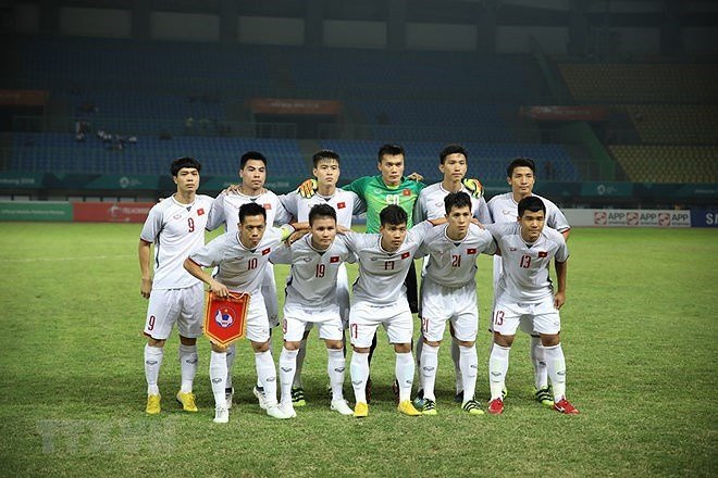 vietnam_football_team_at_asiad_2018_fiks 3
