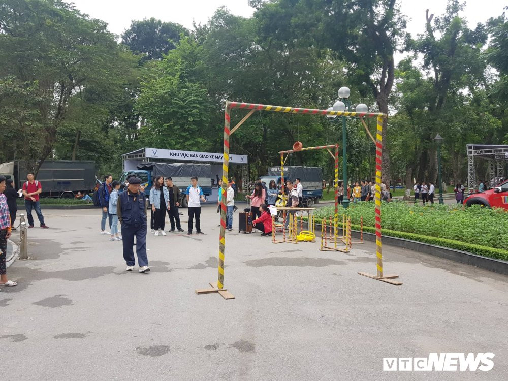 46460768_2201327940118325_2369804461049643008_n 4