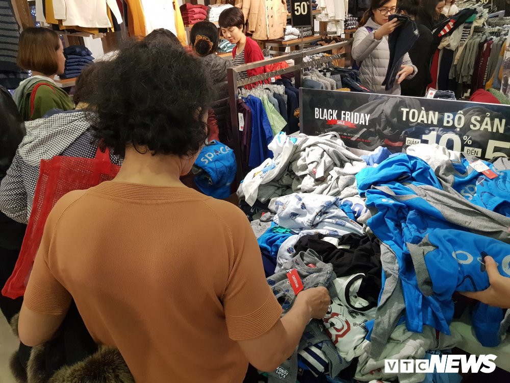 46525561_563851660728144_4476175161673908224_n 6