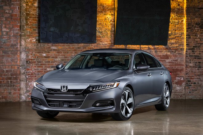 112018HondaAccordTouring2 4