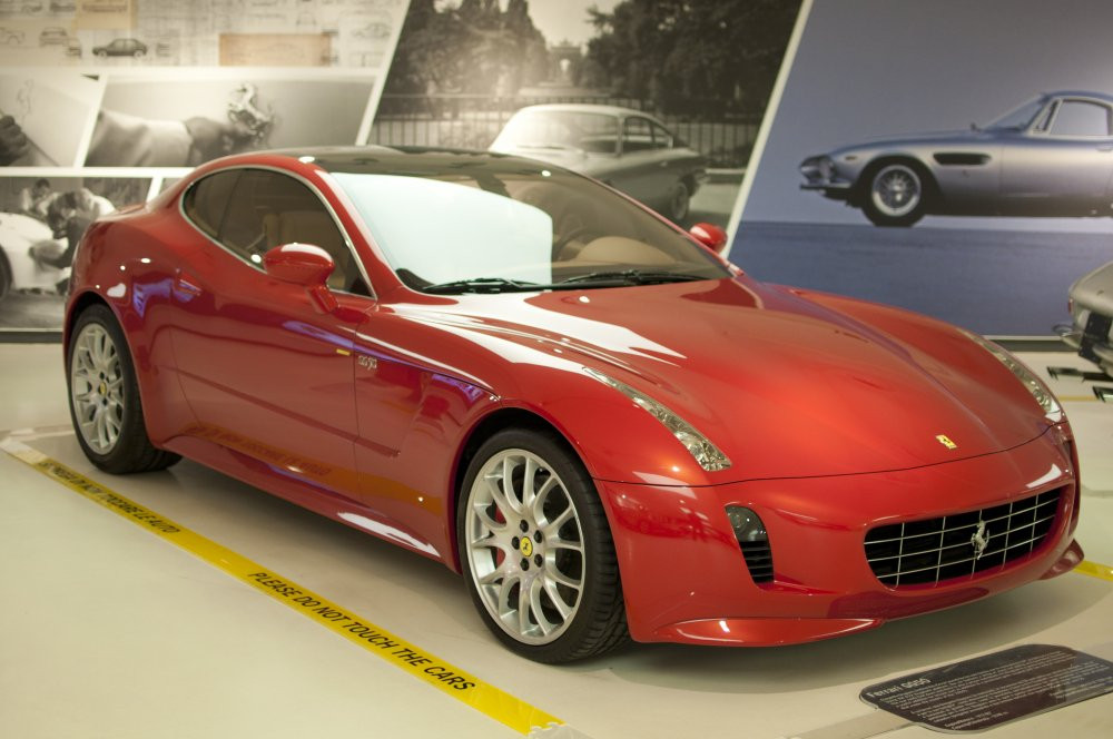 Ferrari_GG50_-_Museo_Ferrari_(17515678863) 4