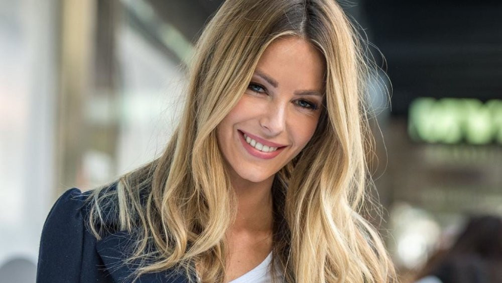 edc0a731f04520c274c99d613564cef4 6