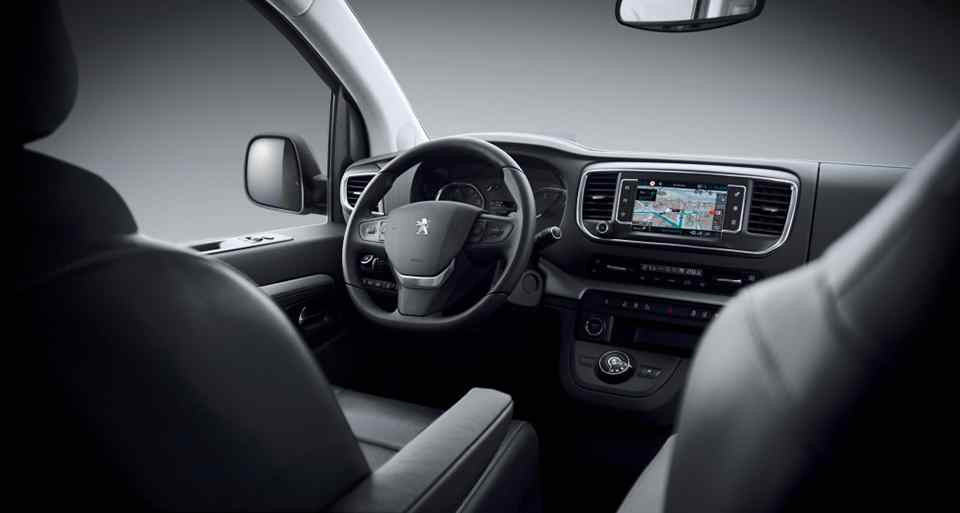 peugeot-traveller-3 3