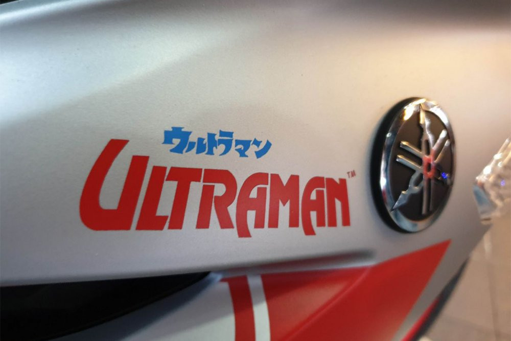 2019-yamaha-y15zr-ultraman-limited-edition-7-1200x900 3