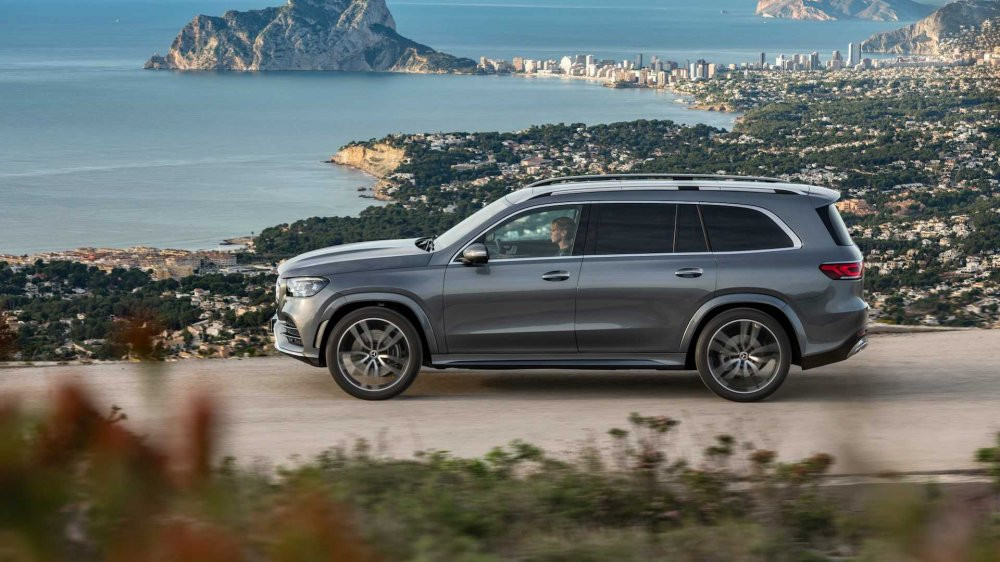 2020-mercedes-benz-gls-class (1)