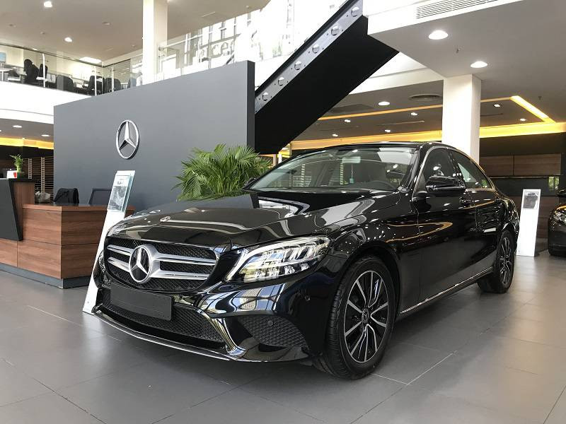 mercedes-c200-2019