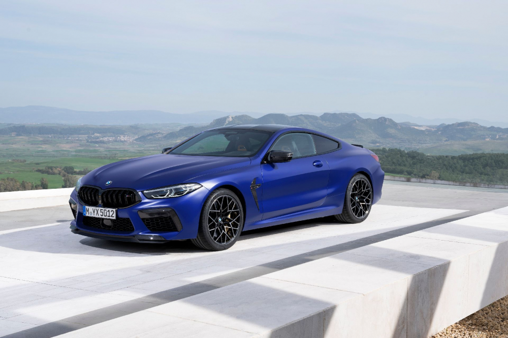 4704498_BMW-M8-1 3