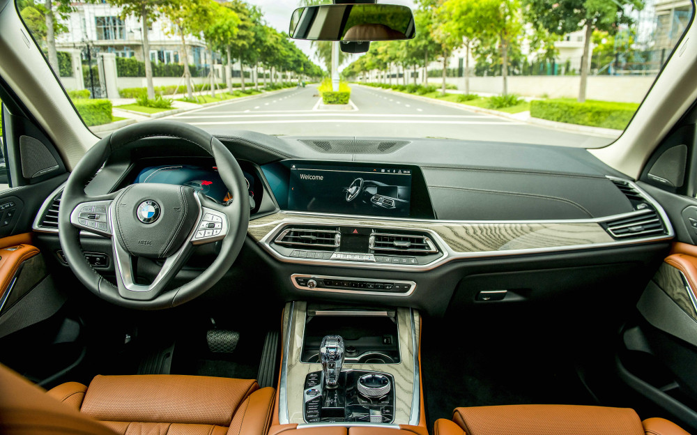 BMW X7 Noi That a2_1