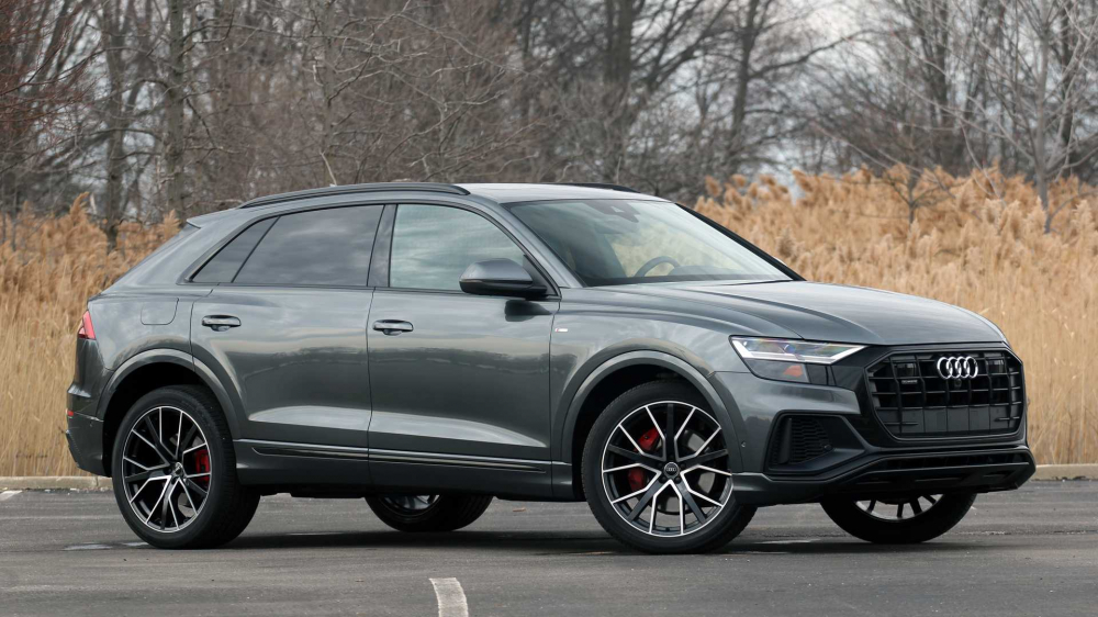2019-audi-q8-review 6