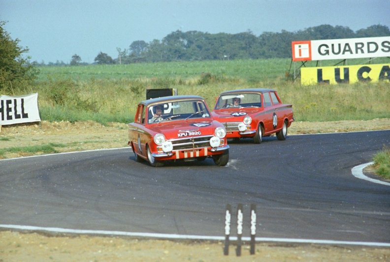 26b0036a-1965-lotus-cortina-3 3