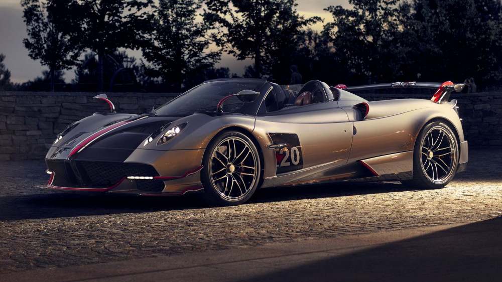 4bb88cc3-pagani_huayra_roadster_bc_01