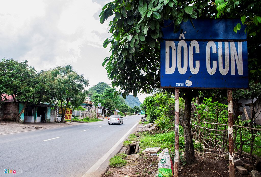 Nghia dia xe gap nan o doc Cun hinh anh 4