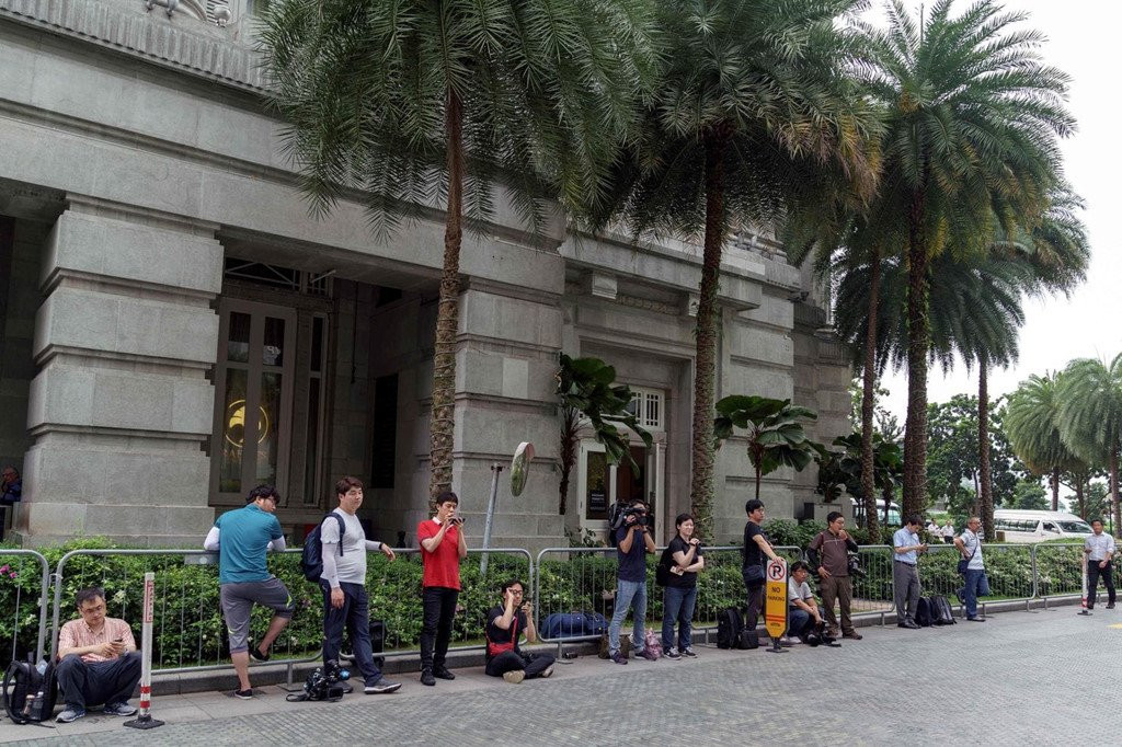 My dau dau vi tien khach san cho ong Kim Jong Un hinh anh 1