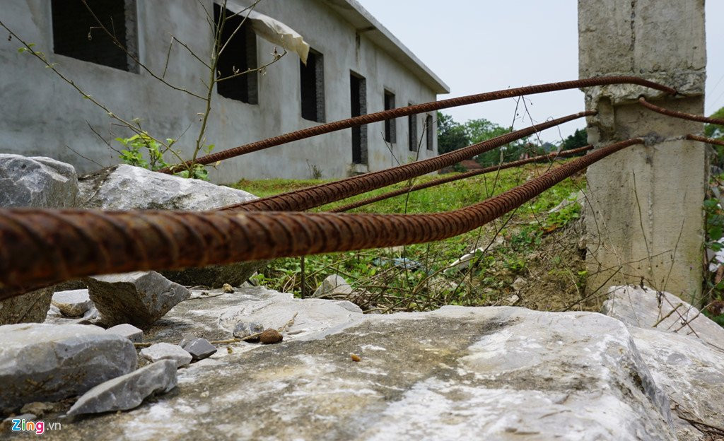 Hang nghin nguoi 'khat nuoc' ben du an hon 80 ty dong bo hoang hinh anh 6