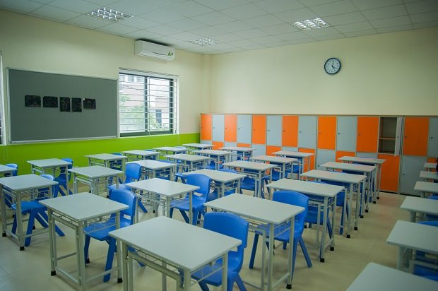 Phong hoc voi si so 30 hoc sinh