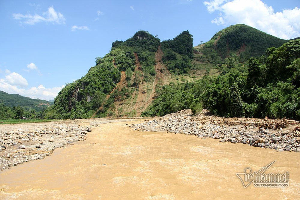 mưa lũ,lũ quét,sạt lở đất,Yên Bái,lũ lụt ở Yên Bái,lũ lụt