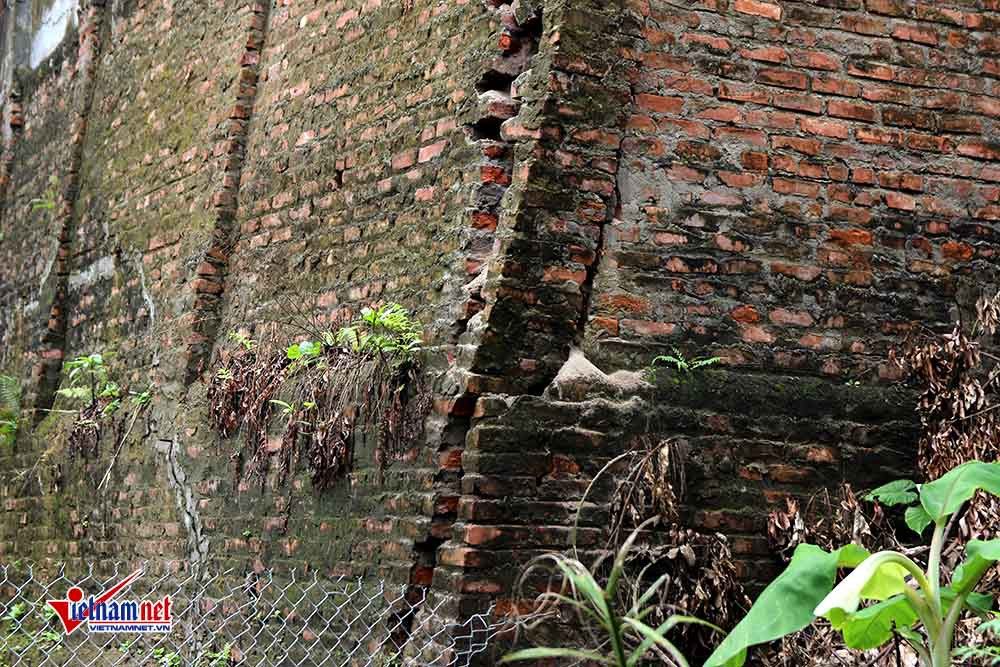 nhà sập,Hòa Bình,sông Đà,sạt lở