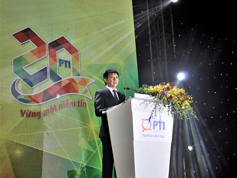 Tổng giám đốc Công ty Bảo hiểm Bưu điện PTI Bùi Xuân Thu phát biểu tại Lễ kỷ niệm 20 năm thành lập và đón nhận Huân chương Lao động hạng Nhất.