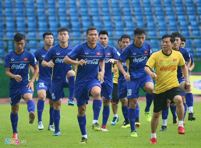 Doi truong Van Quyet se doc suc cho Olympic Viet Nam o ASIAD 2018 hinh anh 1