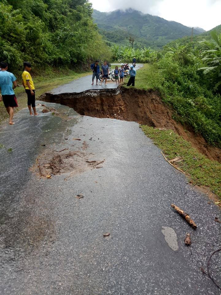 39394560_252878425346440_198488108243615744_n 3