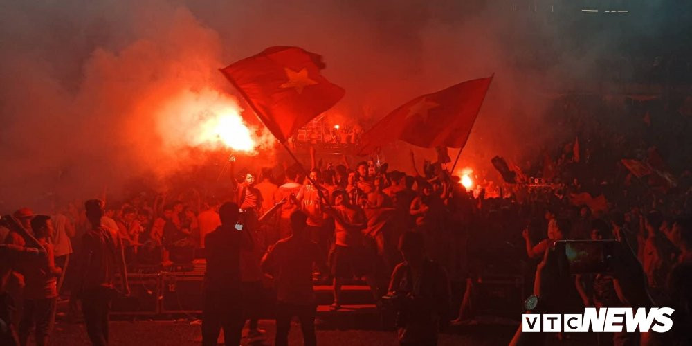 40133589_259820694663818_6855090257675681792_n 9