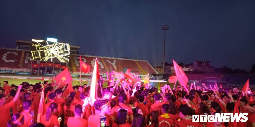 40189912_576933582741725_2808777520592191488_n 22