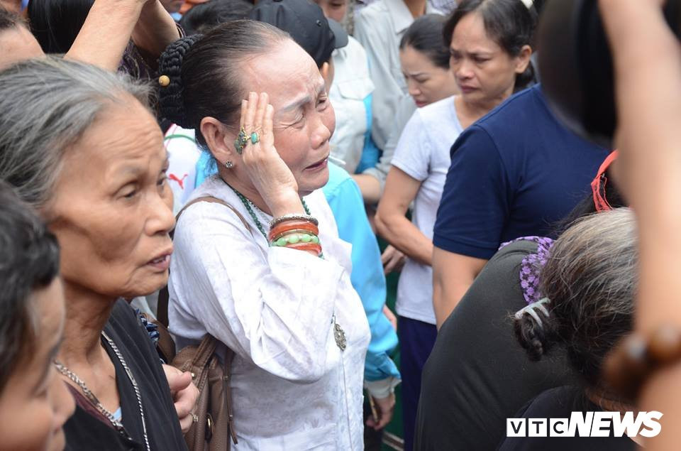 42550413_179845009575442_254241911936647168_n-28-0910205 27