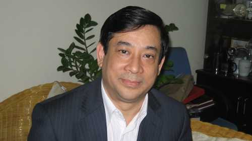 148159760412653-ong-khue