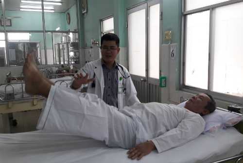benh-nhan-di-lai-sau-dot-quy-2-5445-7938-1483623980