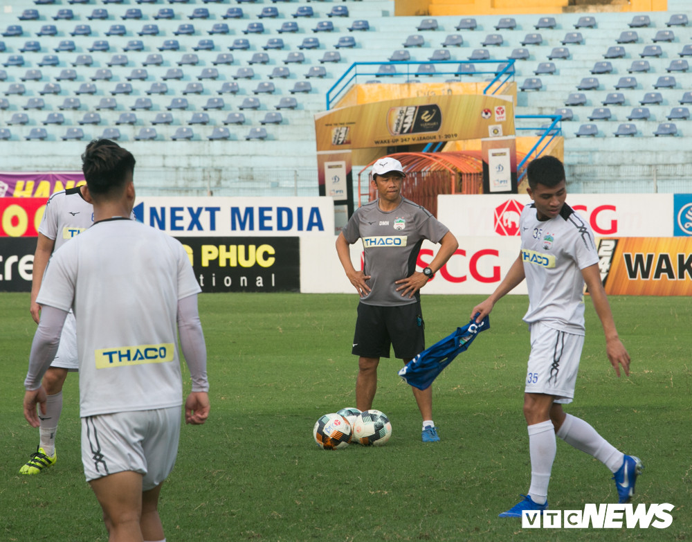 HAGL tap luyen_-22 18