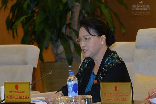 Chủ tịch Quốc hội nhấn mạnh đã nhiều lần nhắc nhở về việc Bộ trưởng vắng họp.