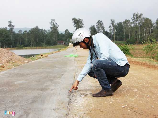 Xa lam 1,2 km duong be tong het hon 3 ty dong hinh anh 2