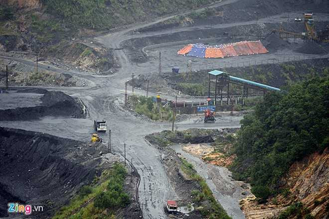 Pho thu Tuong thi sat cong tac chong bao tai Quang Ninh hinh anh 3