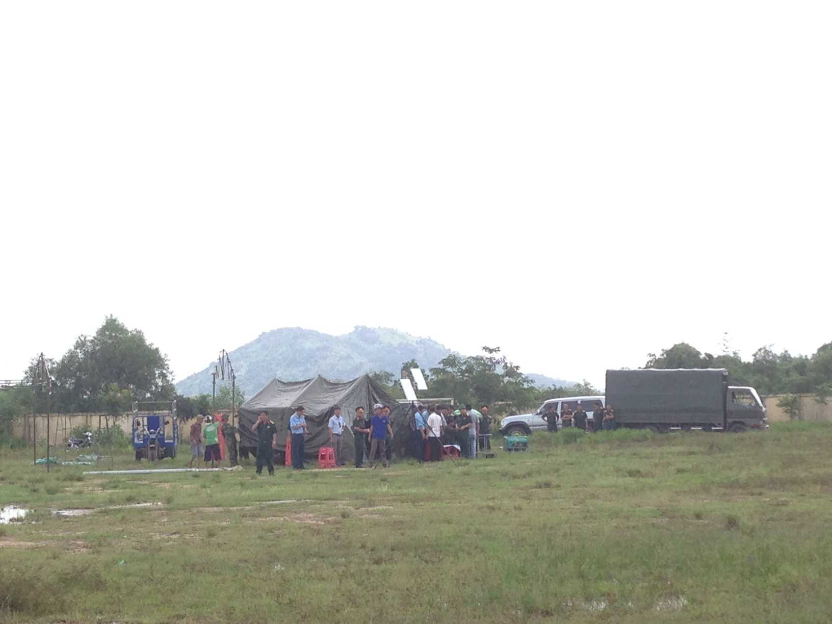 'Người rừng' len lỏi khắp núi Dinh tìm trực thăng gặp nạn - ảnh 3