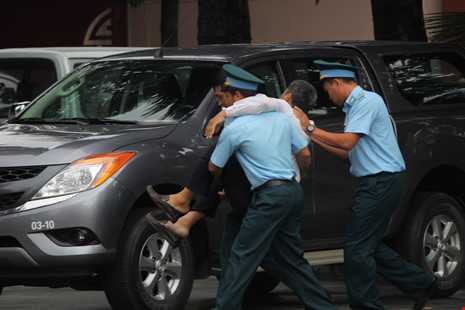 Trực tiếp: Bắt đầu lễ truy điệu 3 phi công hi sinh - ảnh 13